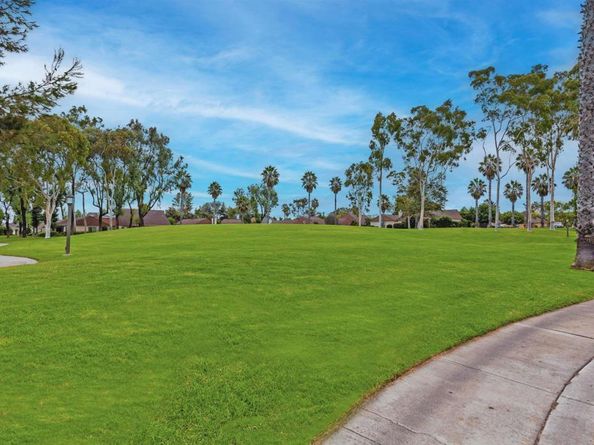 10573 Caminito Flores, San Diego CA 92126