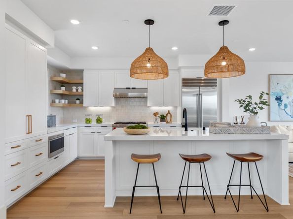 322 Chinquapin Avenue, Carlsbad CA 92008