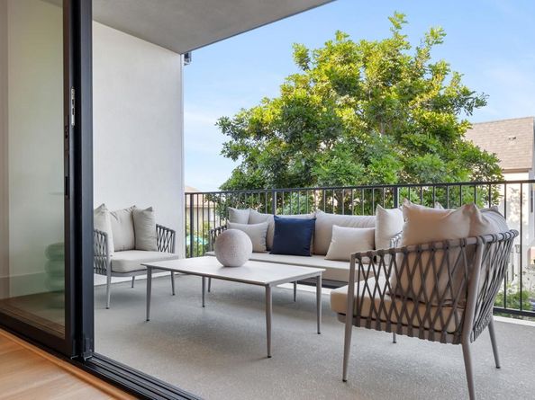 322 Chinquapin Avenue, Carlsbad CA 92008