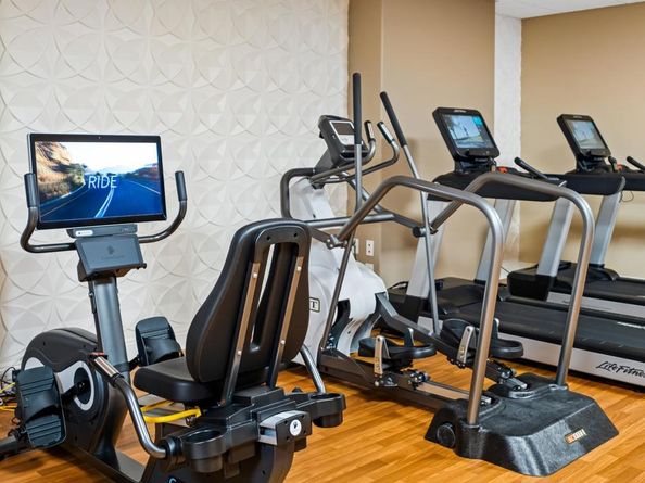 3890 Nobel Drive 1706, San Diego CA 92122