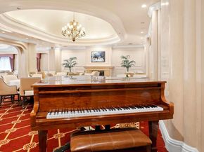 3890 Nobel Drive 1706, San Diego CA 92122