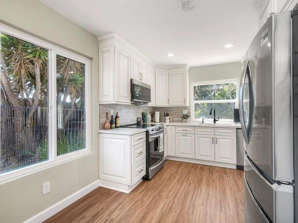 2125 Valley Road, Oceanside CA 92056