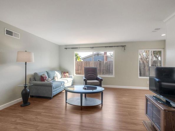 2125 Valley Road, Oceanside CA 92056