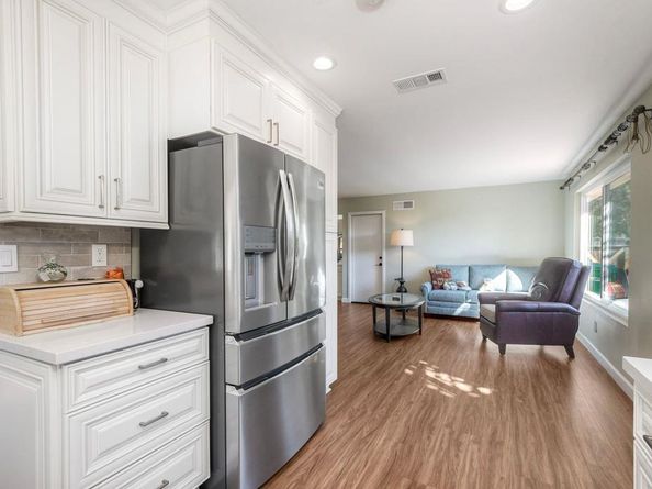 2125 Valley Road, Oceanside CA 92056