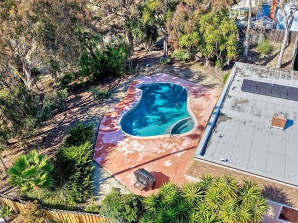 2125 Valley Road, Oceanside CA 92056