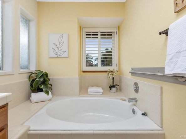 4623 Telescope, Carlsbad CA 92008