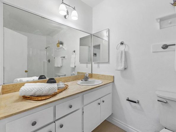 3468 Los Mochis Way, Oceanside CA 92056
