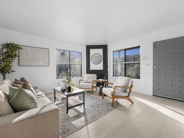 3468 Los Mochis Way, Oceanside CA 92056