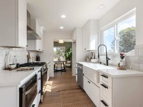 5977 Erlanger Street, San Diego CA 92122