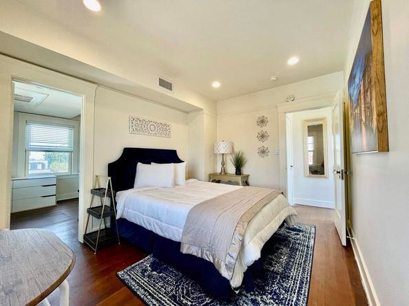 3217 Goldsmith St, San Diego CA 92106