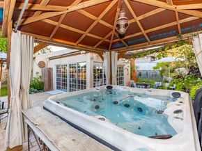 2748 Mansfield Drive, Burbank CA 91504