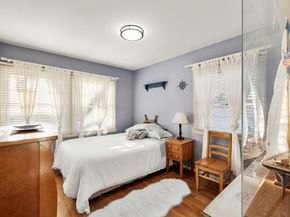 2748 Mansfield Drive, Burbank CA 91504