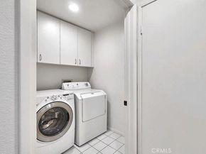 333 Westminster Avenue 304, Los Angeles CA 90020