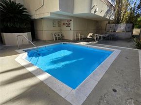 333 Westminster Avenue 304, Los Angeles CA 90020
