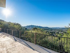 4430 Rosebank, La Canada Flintridge CA 91011