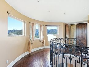 4430 Rosebank, La Canada Flintridge CA 91011