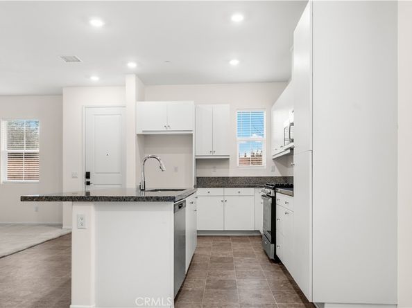 15901 Stresa Lane 6, Fontana CA 92336