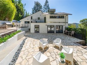 9653 Oak Pass Rd, Beverly Hills CA 90210