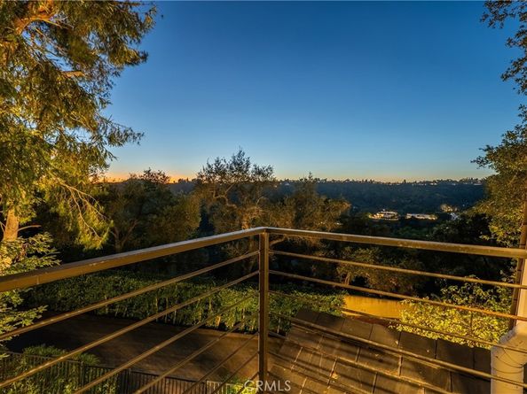 9653 Oak Pass Rd, Beverly Hills CA 90210