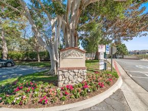 20301 Bluffside Circle D401, Huntington Beach CA 92646