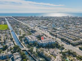 20301 Bluffside Circle D401, Huntington Beach CA 92646