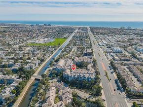 20301 Bluffside Circle D401, Huntington Beach CA 92646