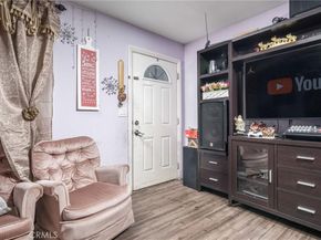 1324 E 42nd Street, Los Angeles CA 90011