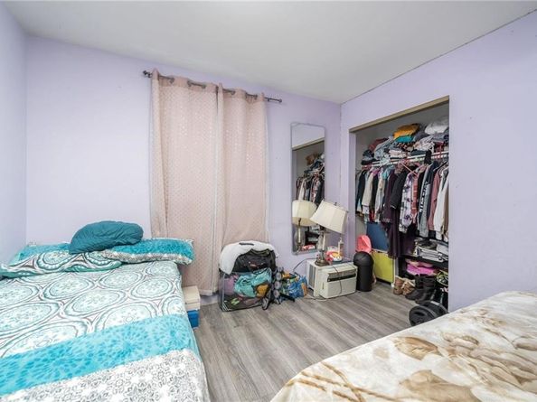 1324 E 42nd Street, Los Angeles CA 90011