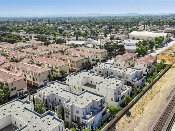 110 Royal Way, Upland CA 91786