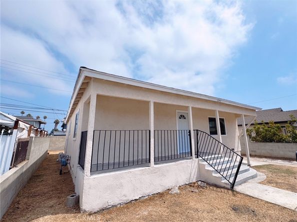 1243 W 98TH Street, Los Angeles CA 90044
