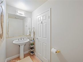 19581 Pompano Ln 107, Huntington Beach CA 92648