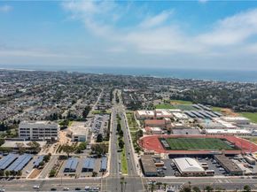 19581 Pompano Ln 107, Huntington Beach CA 92648