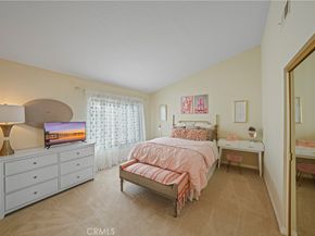 19581 Pompano Ln 107, Huntington Beach CA 92648