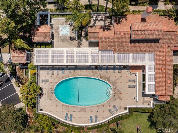 19581 Pompano Ln 107, Huntington Beach CA 92648