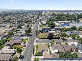 21260 Oakfort Avenue, Carson CA 90745