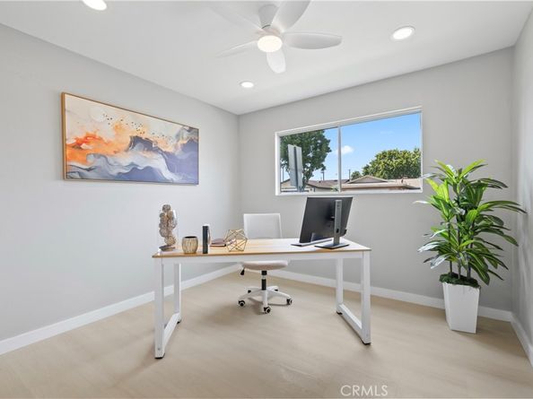 21260 Oakfort Avenue, Carson CA 90745