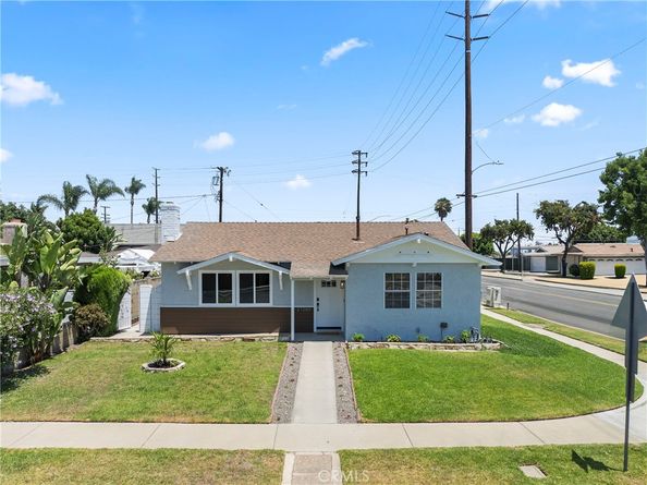 21260 Oakfort Avenue, Carson CA 90745