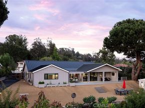 24852 Buckboard Lane, Laguna Hills CA 92653