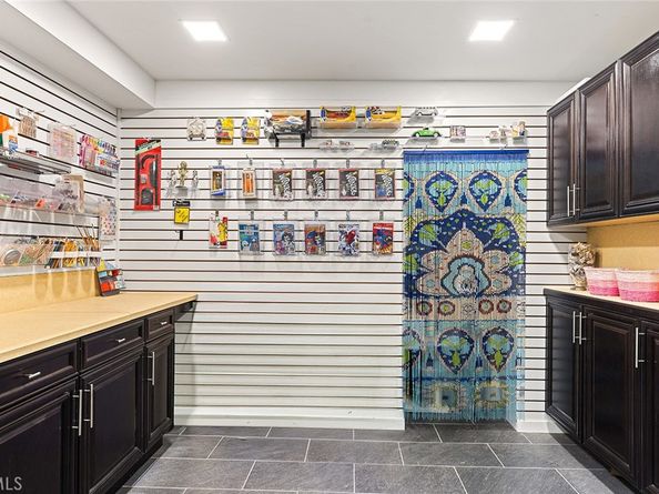 24852 Buckboard Lane, Laguna Hills CA 92653