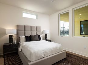 414 Main St. 310, Huntington Beach CA 92648