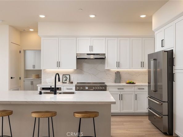 414 Main St. 310, Huntington Beach CA 92648