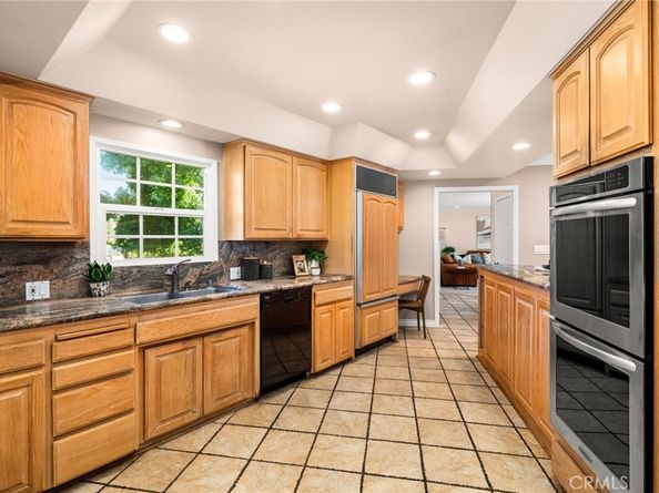 5371 Grandview Avenue, Yorba Linda CA 92886