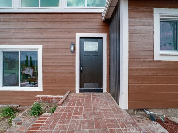 2423 Rockdell Street, La Crescenta CA 91214