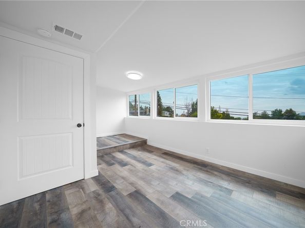 2423 Rockdell Street, La Crescenta CA 91214