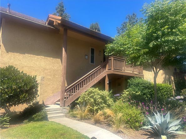 25 Tangelo 292, Irvine CA 92618