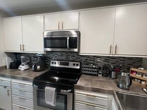 25 Tangelo 292, Irvine CA 92618