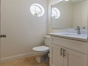 28242 Elmwood, Mission Viejo CA 92692