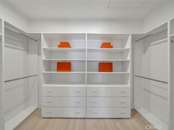 100 Albero, Irvine CA 92602