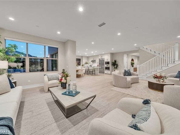 100 Albero, Irvine CA 92602
