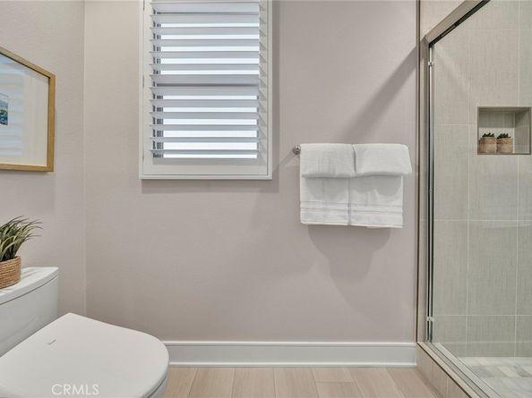100 Albero, Irvine CA 92602